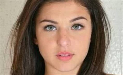 leah gotti education|Leah Gotti Age, Wiki, Net Worth, Height, Weight & More